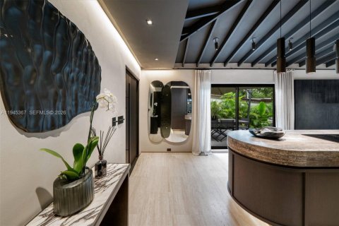 Casa en venta en Miami, Florida, 2 dormitorios, 119.38 m2 № 2006880 - foto 14