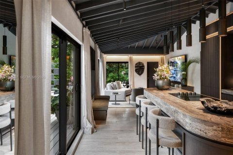 Casa en venta en Miami, Florida, 2 dormitorios, 119.38 m2 № 2006880 - foto 18