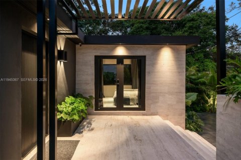 Casa en venta en Miami, Florida, 2 dormitorios, 119.38 m2 № 2006880 - foto 29