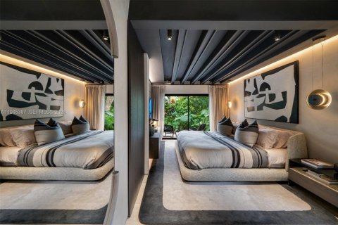 Casa en venta en Miami, Florida, 2 dormitorios, 119.38 m2 № 2006880 - foto 25