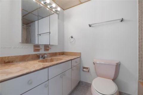 Copropriété à louer à Miami, Floride: 2 chambres, 57.04 m2 № 2076370 - photo 19