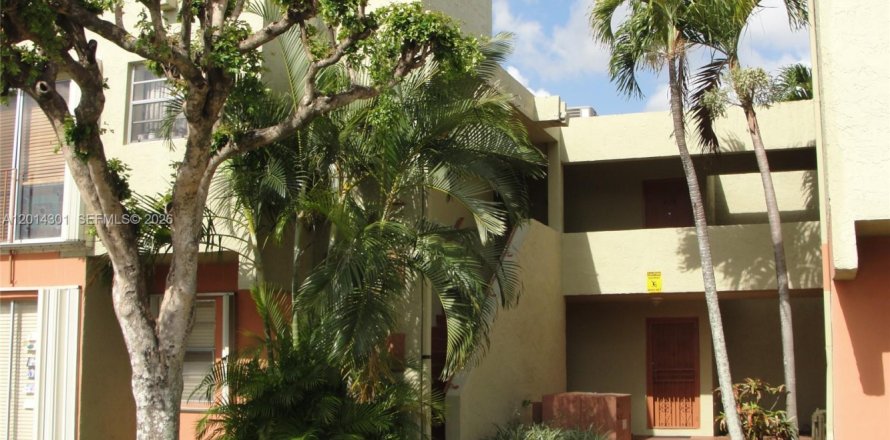 Condo à Miami, Floride, 2 chambres  № 2076370