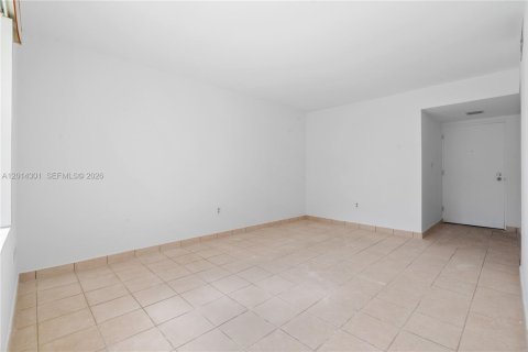 Copropriété à louer à Miami, Floride: 2 chambres, 57.04 m2 № 2076370 - photo 13