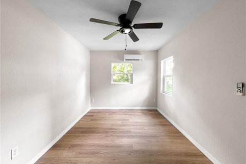 Apartment in Ocala, Florida 2 bedrooms, 69.68 sq.m. № 2217163 - photo 3