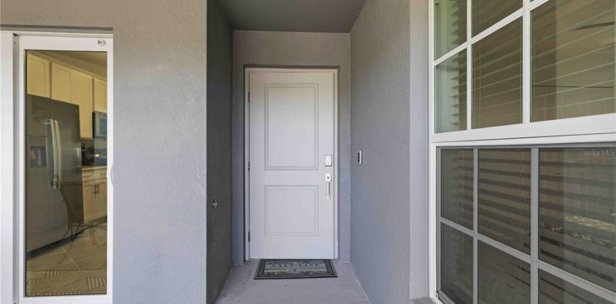 Condo à Venice, Floride, 2 chambres  № 2092757