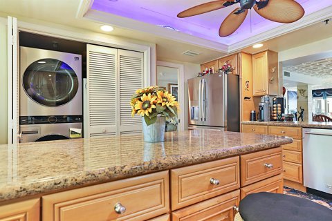 Condo in North Palm Beach, Florida, 3 bedrooms  № 2173648 - photo 16