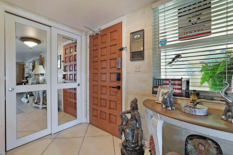 Condo in North Palm Beach, Florida, 3 bedrooms  № 2173648 - photo 10
