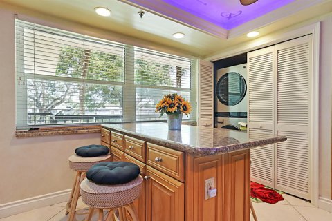 Condo in North Palm Beach, Florida, 3 bedrooms  № 2173648 - photo 15