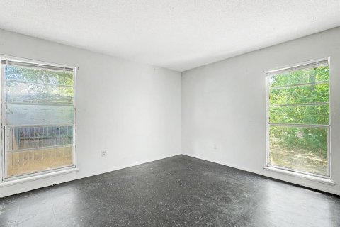 Купить коммерческую недвижимость в Окала, Флорида 317.45м2, № 2094493 - фото 8