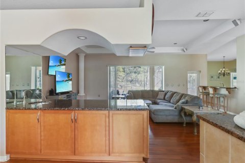 Casa en venta en Beverly Hills, Florida, 4 dormitorios, 323.95 m2 № 1654836 - foto 7