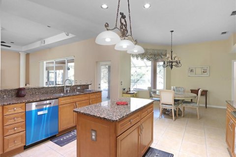 Casa en venta en Beverly Hills, Florida, 4 dormitorios, 323.95 m2 № 1654836 - foto 13