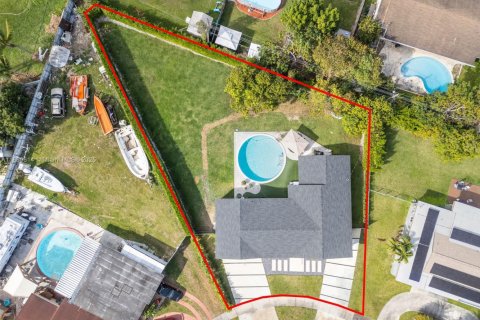 Villa ou maison à louer à Miami, Floride: 3 chambres, 133.31 m2 № 1939166 - photo 14