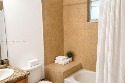 Touwnhouse à louer à Pembroke Pines, Floride: 3 chambres, 154.22 m2 № 2168756 - photo 17