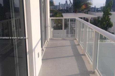 Condominio en venta en Miami, Florida, 1 dormitorio, 59.46 m2 № 1882464 - foto 25