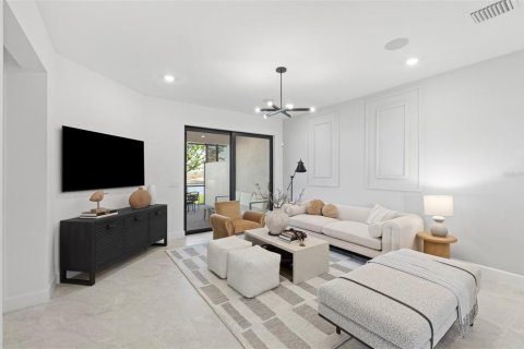 Villa ou maison à vendre à Lakewood Ranch, Floride: 2 chambres, 134.52 m2 № 1799963 - photo 18