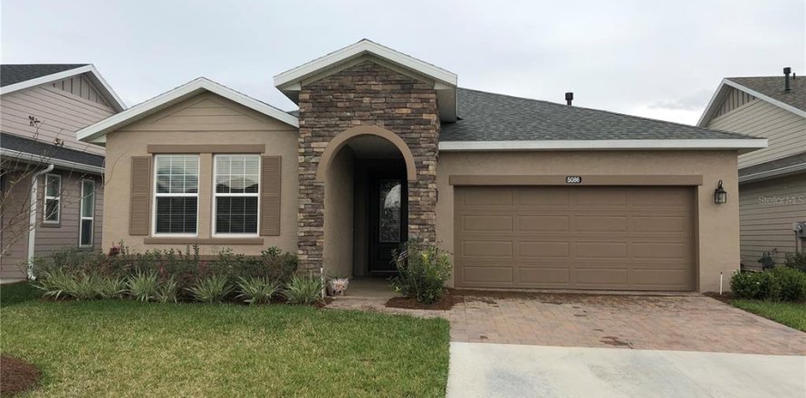 House in OCALA PRESERVE in Ocala, Florida 3 bedrooms, 191.84 sq.m. № 1906573