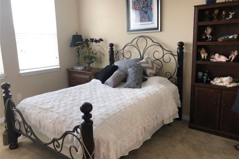 House in OCALA PRESERVE in Ocala, Florida 3 bedrooms, 191.84 sq.m. № 1906573 - photo 6