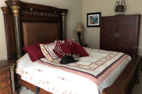 House in OCALA PRESERVE in Ocala, Florida 3 bedrooms, 191.84 sq.m. № 1906573 - photo 8