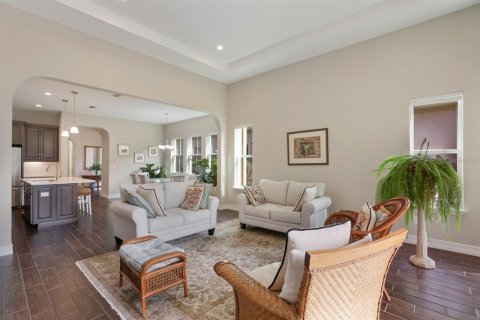 House in Lakewood Ranch, Florida 2 bedrooms, 174.56 sq.m. № 2235573 - photo 18