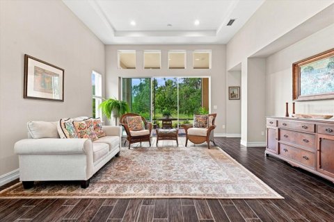 House in Lakewood Ranch, Florida 2 bedrooms, 174.56 sq.m. № 2235573 - photo 15