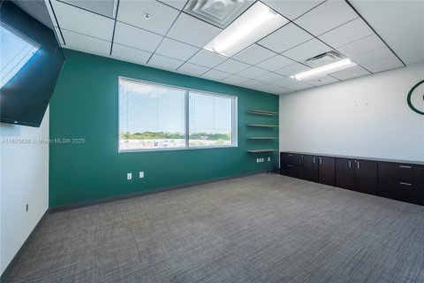 Commercial property in Boca Raton, Florida № 1794829 - photo 24