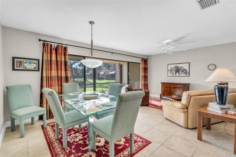 Condo in Fort Myers, Florida, 2 bedrooms  № 1799890 - photo 18