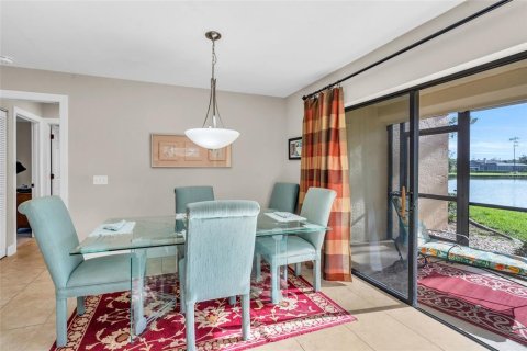 Condo in Fort Myers, Florida, 2 bedrooms  № 1799890 - photo 20