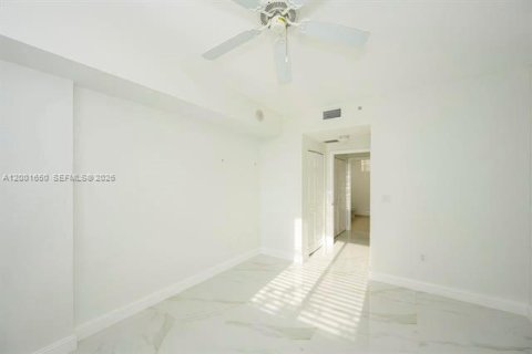 Copropriété à louer à Plantation, Floride: 2 chambres, 124.3 m2 № 2065886 - photo 16