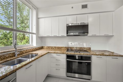 Copropriété à louer à Plantation, Floride: 2 chambres, 124.3 m2 № 2065886 - photo 5