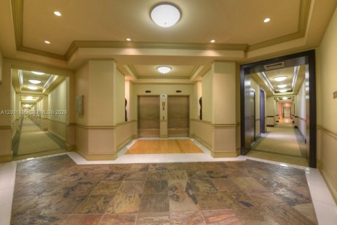 Copropriété à louer à Plantation, Floride: 2 chambres, 124.3 m2 № 2065886 - photo 26