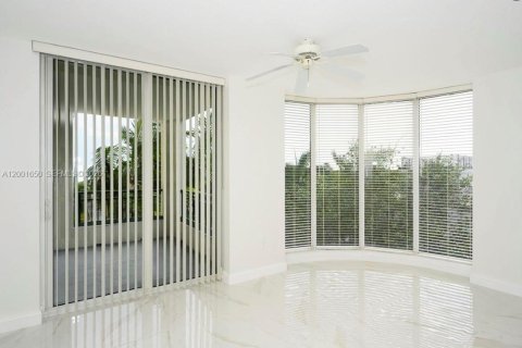Copropriété à louer à Plantation, Floride: 2 chambres, 124.3 m2 № 2065886 - photo 6
