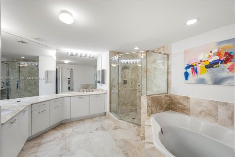 Copropriété à louer à Plantation, Floride: 2 chambres, 124.3 m2 № 2065886 - photo 2