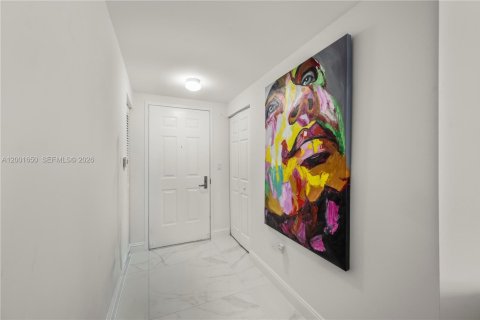 Copropriété à louer à Plantation, Floride: 2 chambres, 124.3 m2 № 2065886 - photo 3