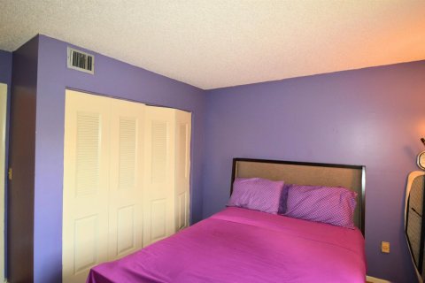 Copropriété à vendre à Lauderhill, Floride: 2 chambres, 119.84 m2 № 2083885 - photo 15