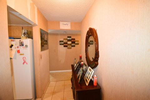 Copropriété à vendre à Lauderhill, Floride: 2 chambres, 119.84 m2 № 2083885 - photo 10