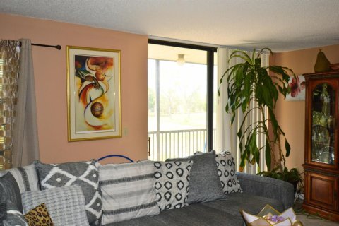 Copropriété à vendre à Lauderhill, Floride: 2 chambres, 119.84 m2 № 2083885 - photo 6