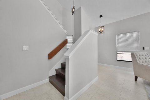 House in Lake Mary, Florida 2 bedrooms, 131.18 sq.m. № 1909301 - photo 28