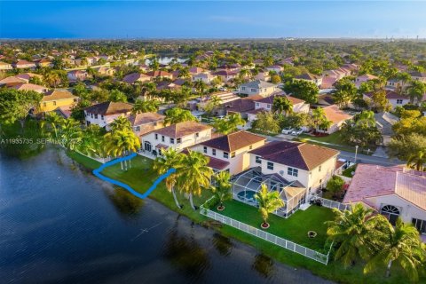 House in Miramar, Florida 4 bedrooms, 205.59 sq.m. № 1993864 - photo 6