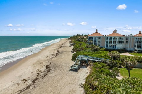 Condominio en alquiler en Vero Beach, Florida, 3 dormitorios, 213.68 m2 № 1179486 - foto 1