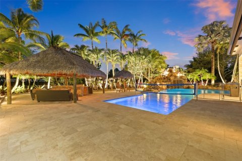 Villa ou maison à vendre à Davie, Floride: 5 chambres, 426.61 m2 № 2256779 - photo 14