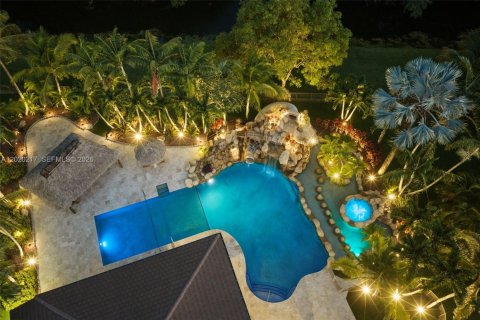 Villa ou maison à vendre à Davie, Floride: 5 chambres, 426.61 m2 № 2256779 - photo 15