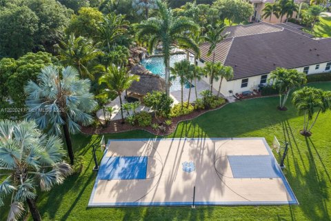 Villa ou maison à vendre à Davie, Floride: 5 chambres, 426.61 m2 № 2256779 - photo 6