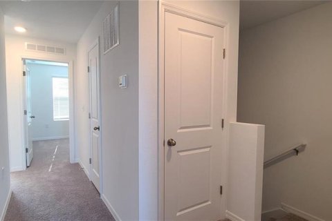 Touwnhouse à louer à Davenport, Floride: 3 chambres, 132.01 m2 № 2120596 - photo 1