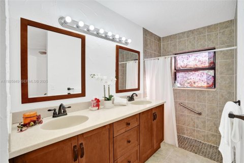 Купить виллу или дом в Санрайз, Флорида 3 спальни, 137.12м2, № 1985898 - фото 17