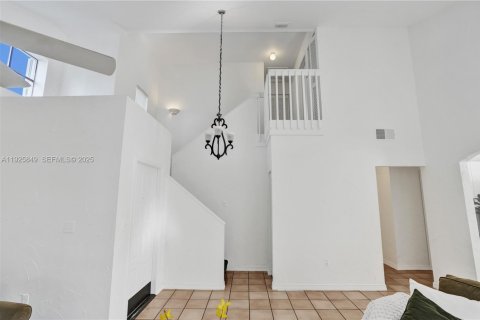 Купить виллу или дом в Санрайз, Флорида 3 спальни, 137.12м2, № 1985898 - фото 7