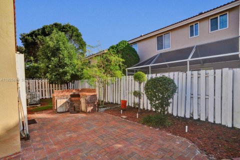 Купить виллу или дом в Санрайз, Флорида 3 спальни, 137.12м2, № 1985898 - фото 27