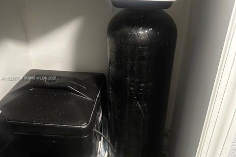 Condo in Miami, Florida, 3 bedrooms  № 1943245 - photo 5