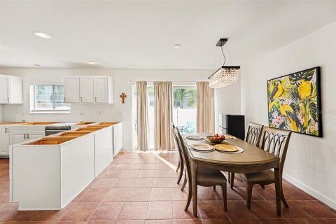 Купить кондоминиум в Сент-Питерсберг, Флорида 5 комнат, 146.97м2, № 2100071 - фото 9