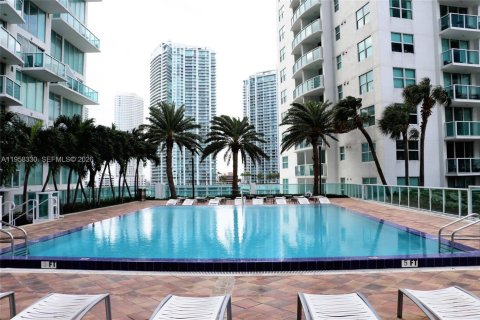 Apartment in Miami, Florida 1 bedroom, 70.33 sq.m. № 2017484 - photo 16