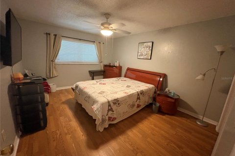 Villa ou maison à louer à Brooksville, Floride: 2 chambres, 120.77 m2 № 2411596 - photo 9